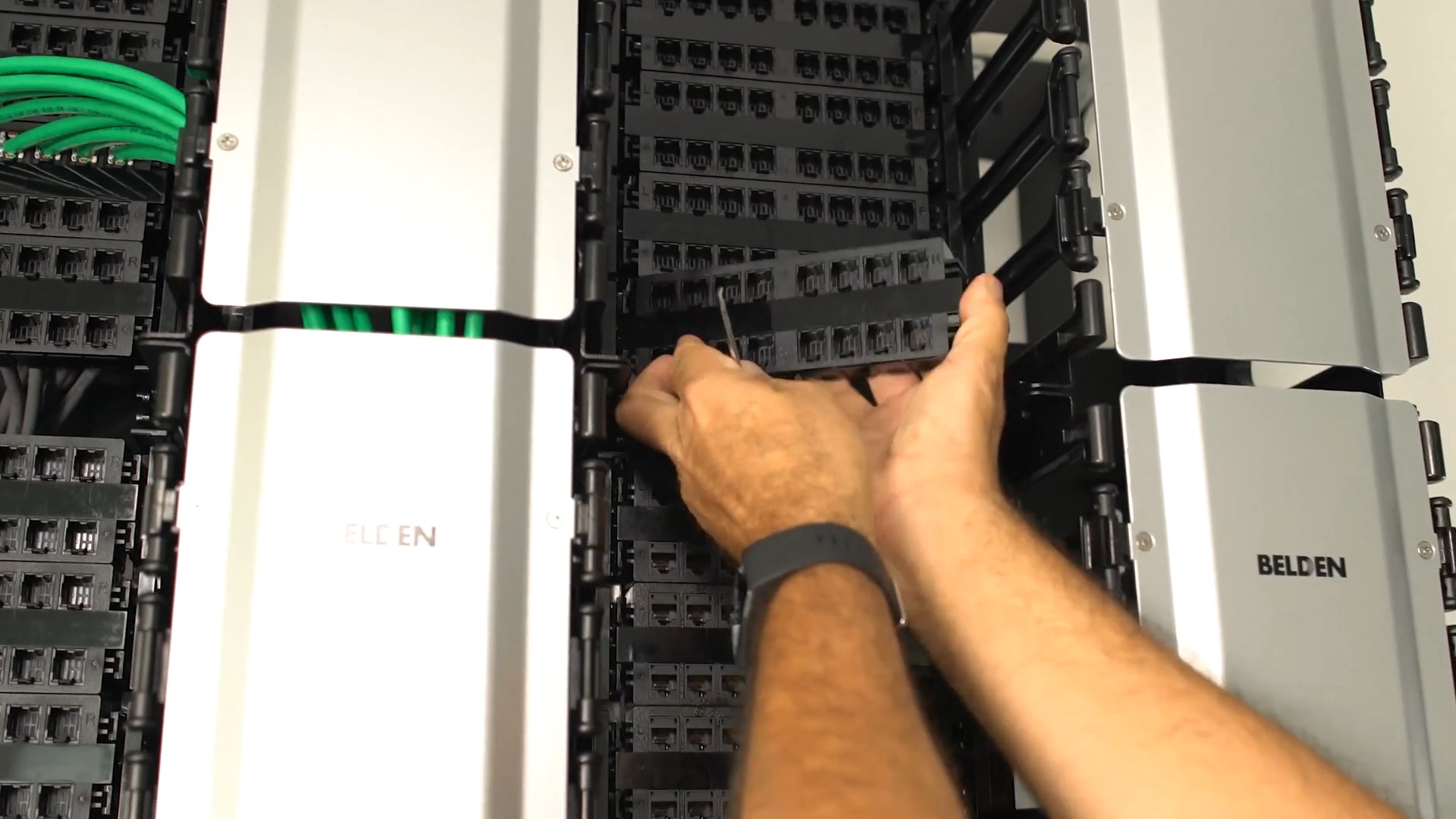 A WallMount Copper CrossConnect that Saves Space and is Easy to Terminate