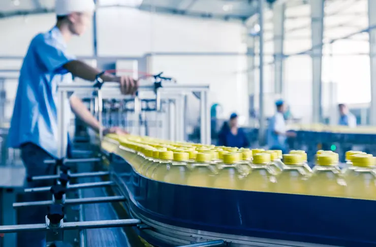 Une usine de production de boissons en Chine