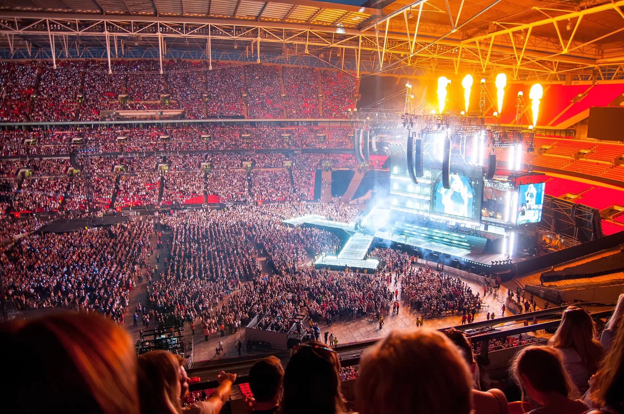 LONDON - JUN 23: Taylor Swift performs in concert at Wembley Stadium on June 23, 2018 in London, United Kingdom.