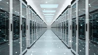 如何在私有、多站点或公共云数据中心之间做出选择