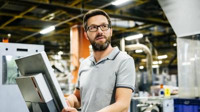Cloud AI vs. edge AI: why manufacturers don’t have to choose