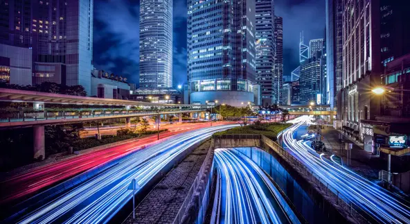 Urban-Freeways-Traffic-Control-Systems-Evening